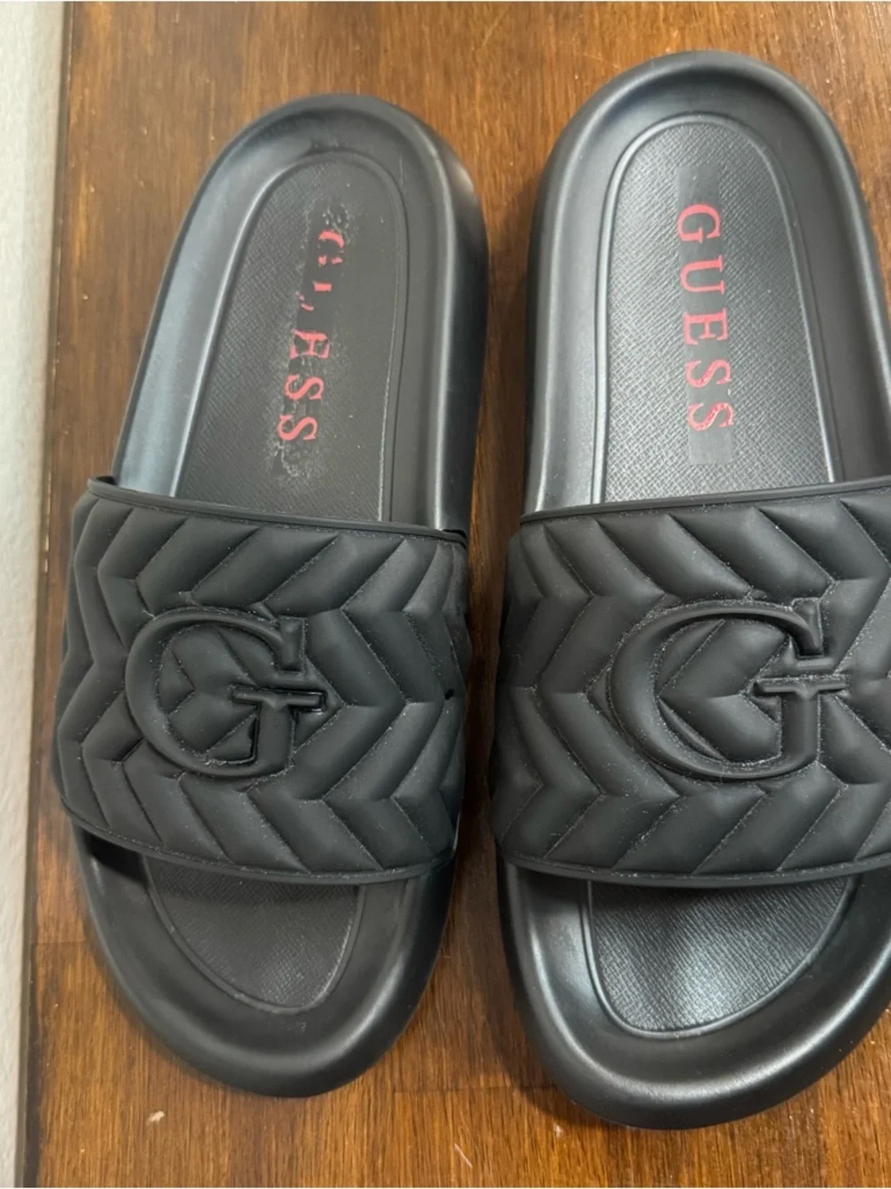 GUESS Men’s Size 10 Black Sandals Moliano Slides Sandal Slip On